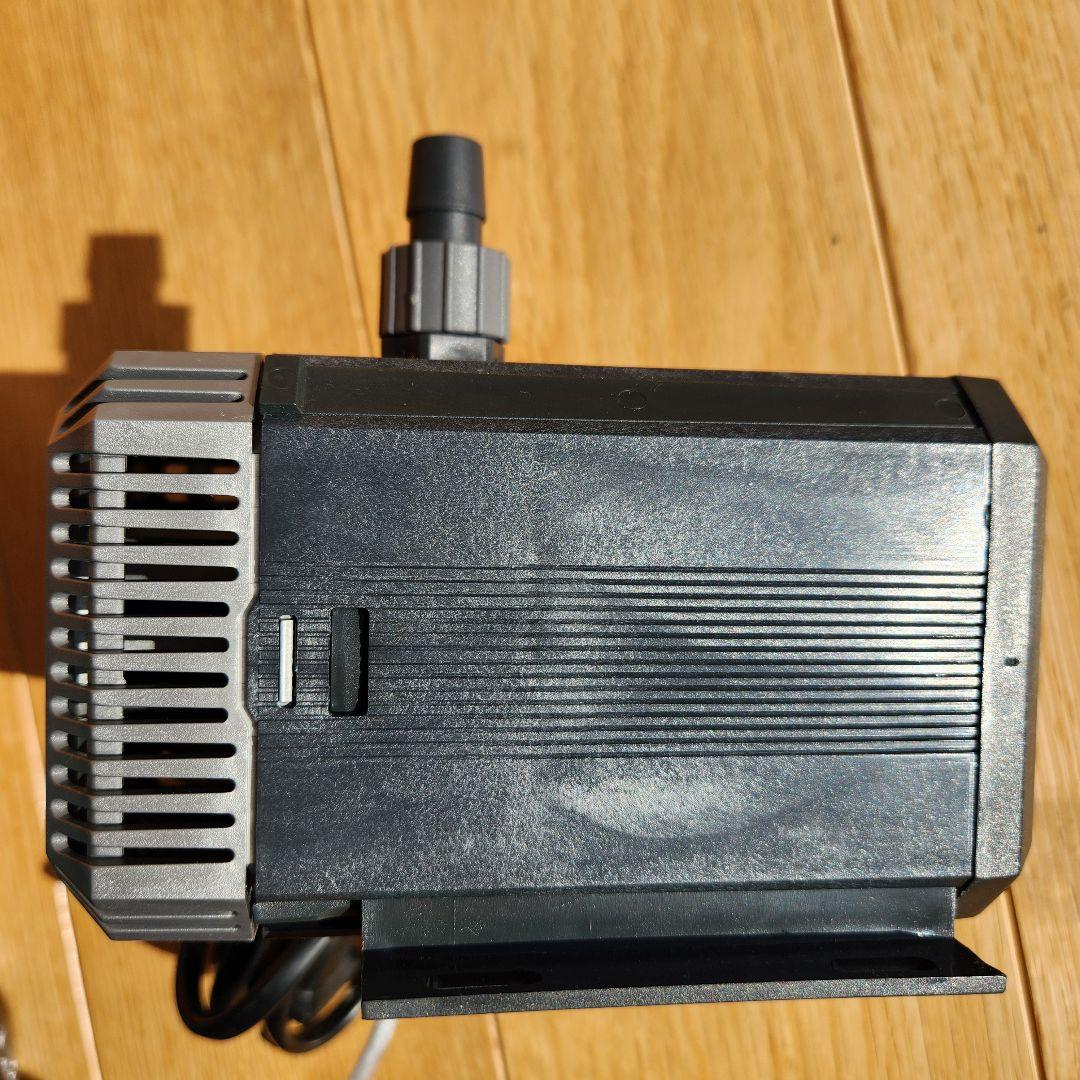 エーハイム 水陸両用 ポンプ 1250 60Hz EHEIM 1250329