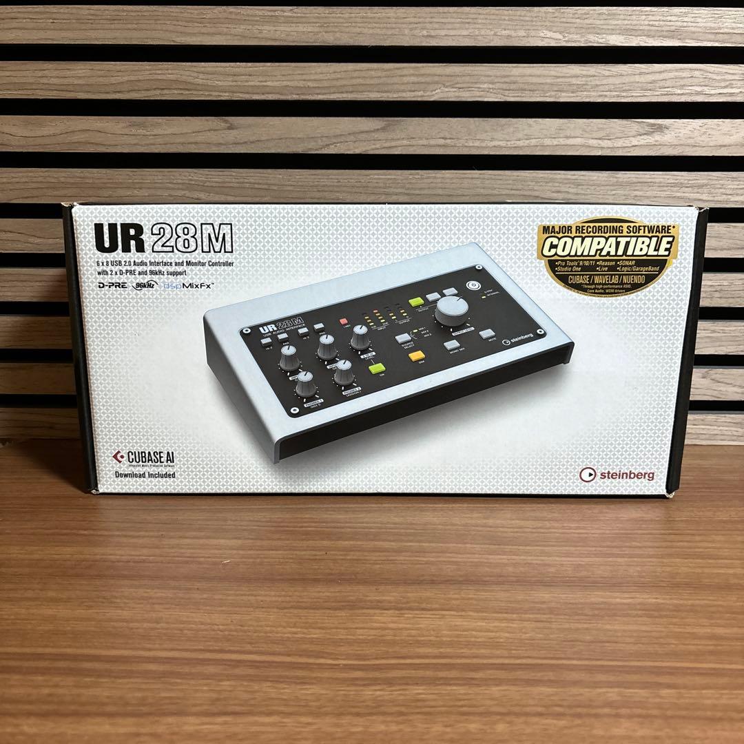 UR28M USBオーディオインターフェース