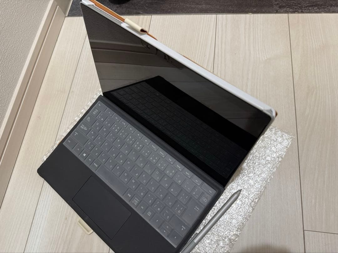 Microsoft SurfacePro4 Windows10入り