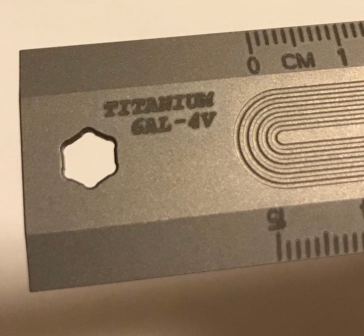 64alチタニウム合金定規