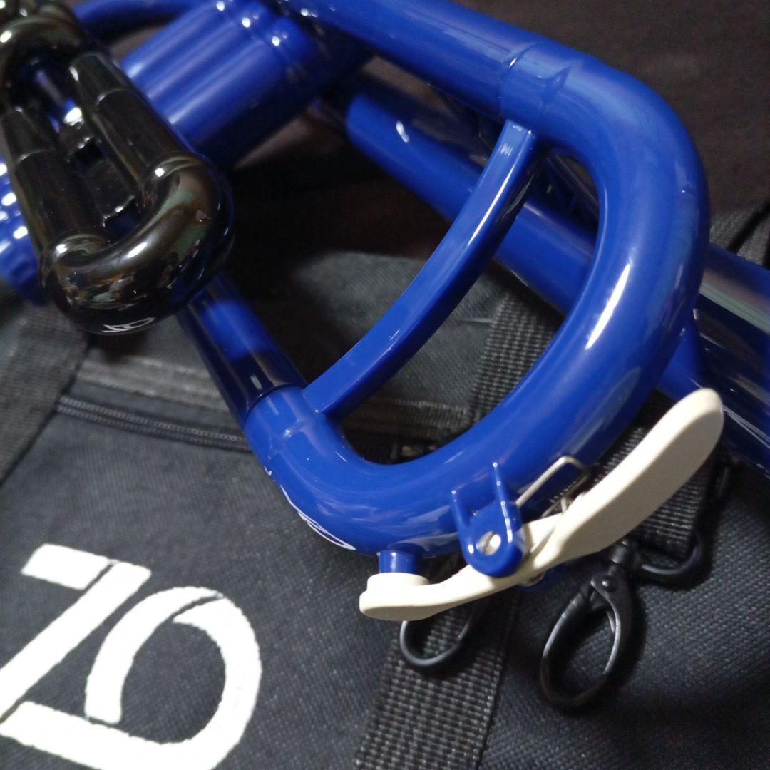 ZO プラスチックトランペット本体 青&黒 ソフトケースマウスピース付