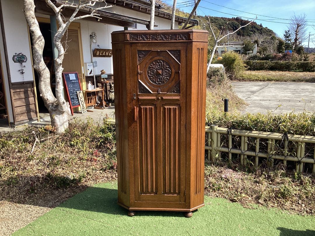 英国　アンティーク　ワードローブ　クローゼット　木製