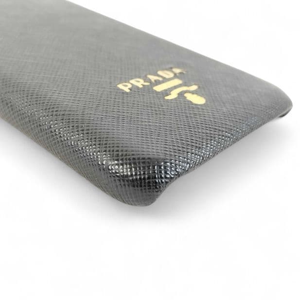 【ほぼ未使用品】PRADA/プラダ　iPhone X/XSケース　サフィアーノ