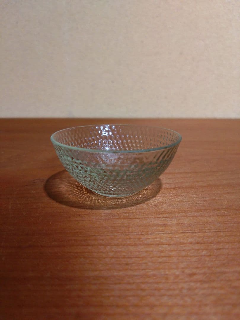 明治ガラス あられ紋 盃 猪口