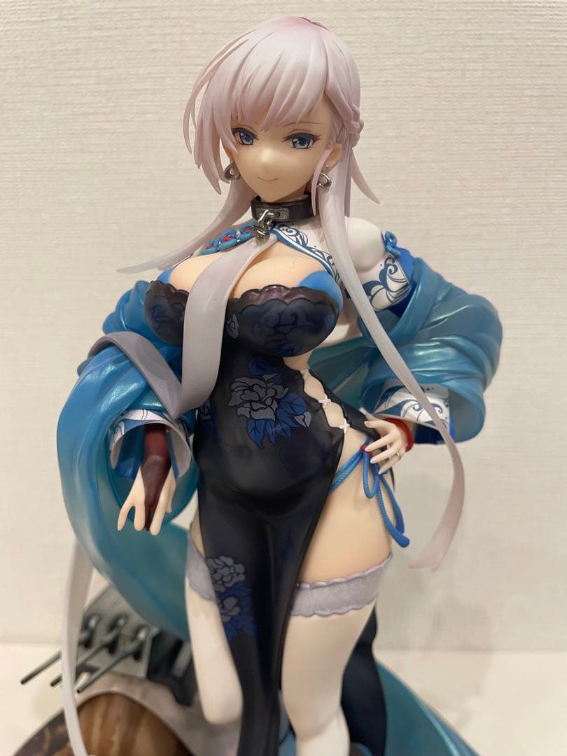ベルファスト　彩雲の薔薇Ver.　フィギュア　アズールレーン　アルター