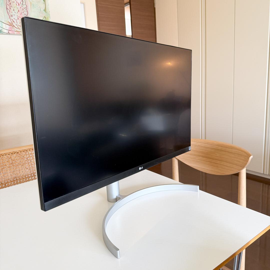 LG ディスプレイ モニター本体 USB-C対応 27UK850-W