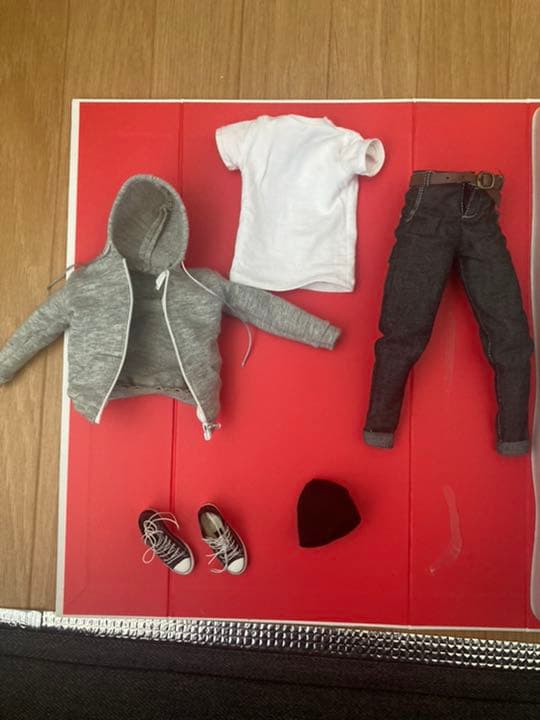 プリズンブレイク　マイケル•スコフィールド風　ホットトイズ　素体