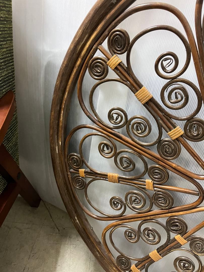 ラタン　円形　丸　インテリア　アンティーク　ウッド　木製　カントリー　インテリア