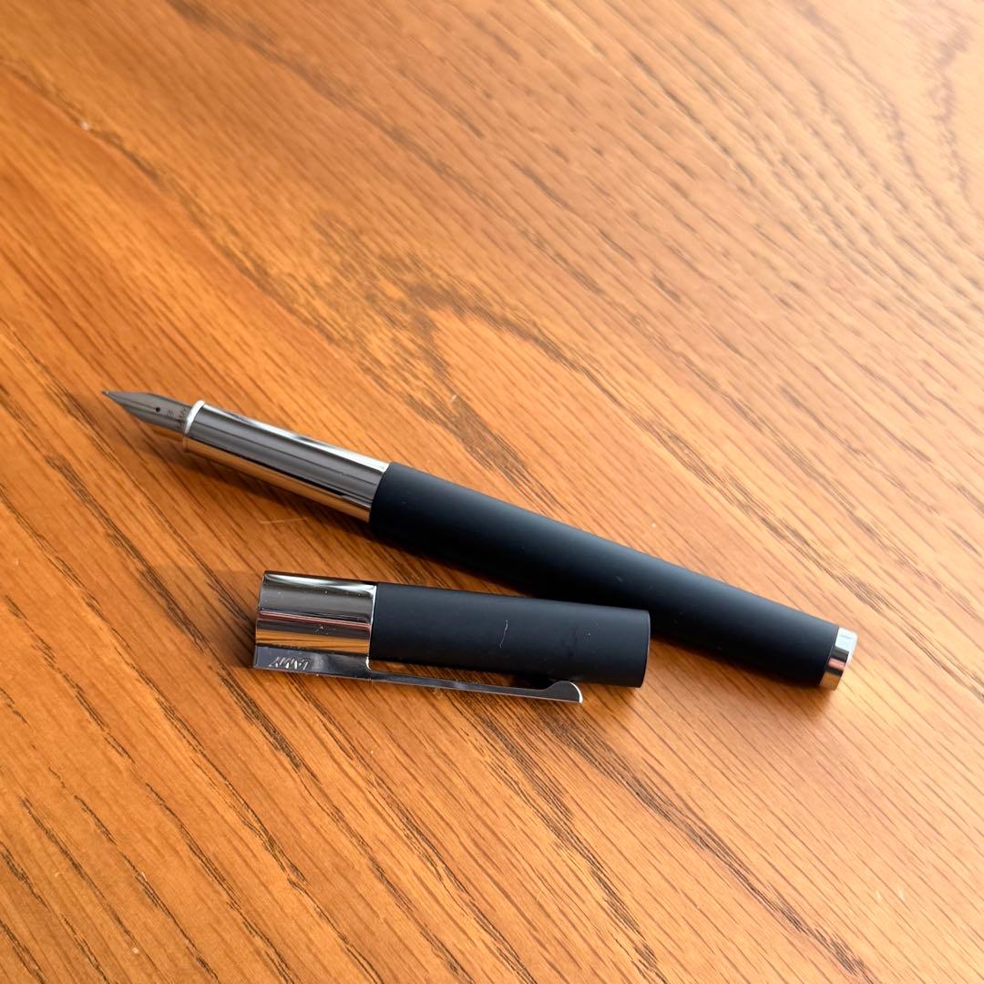 LAMY スカラ　万年筆 EF マットブラック