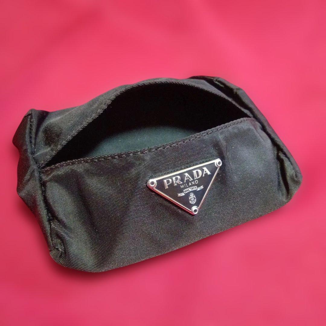 プラダ　ナイロンポケットティッシュケース　正規品