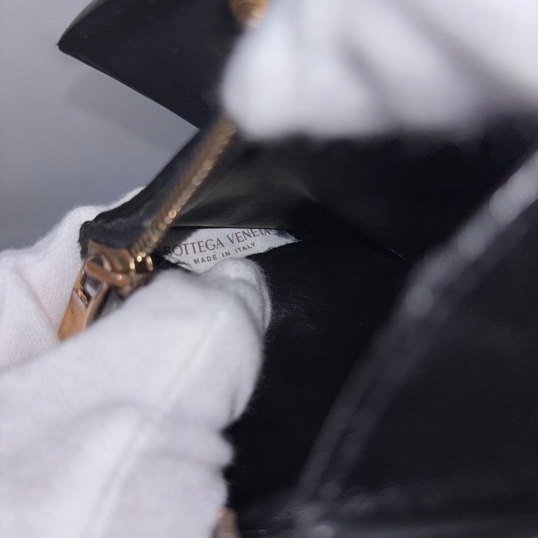 BOTTEGA VENETA　コンパクト財布　2つ折り　カセット