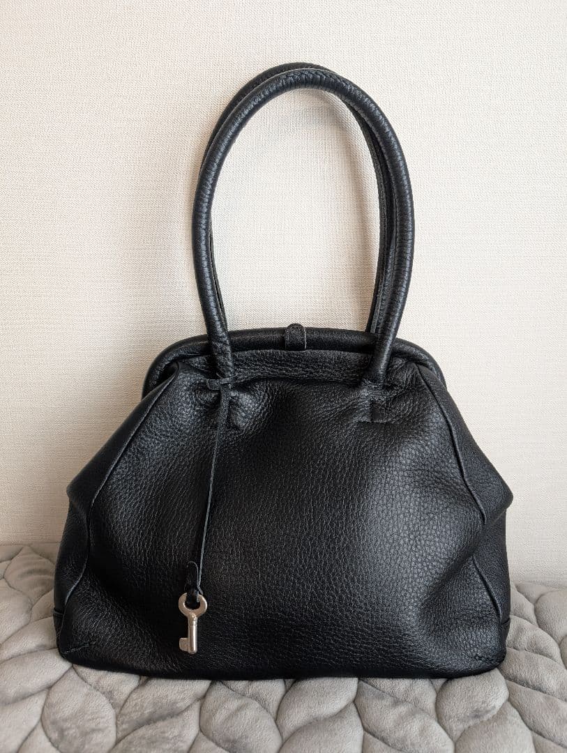 MADRIGAL マドリガル しっくりバッグ ブラック