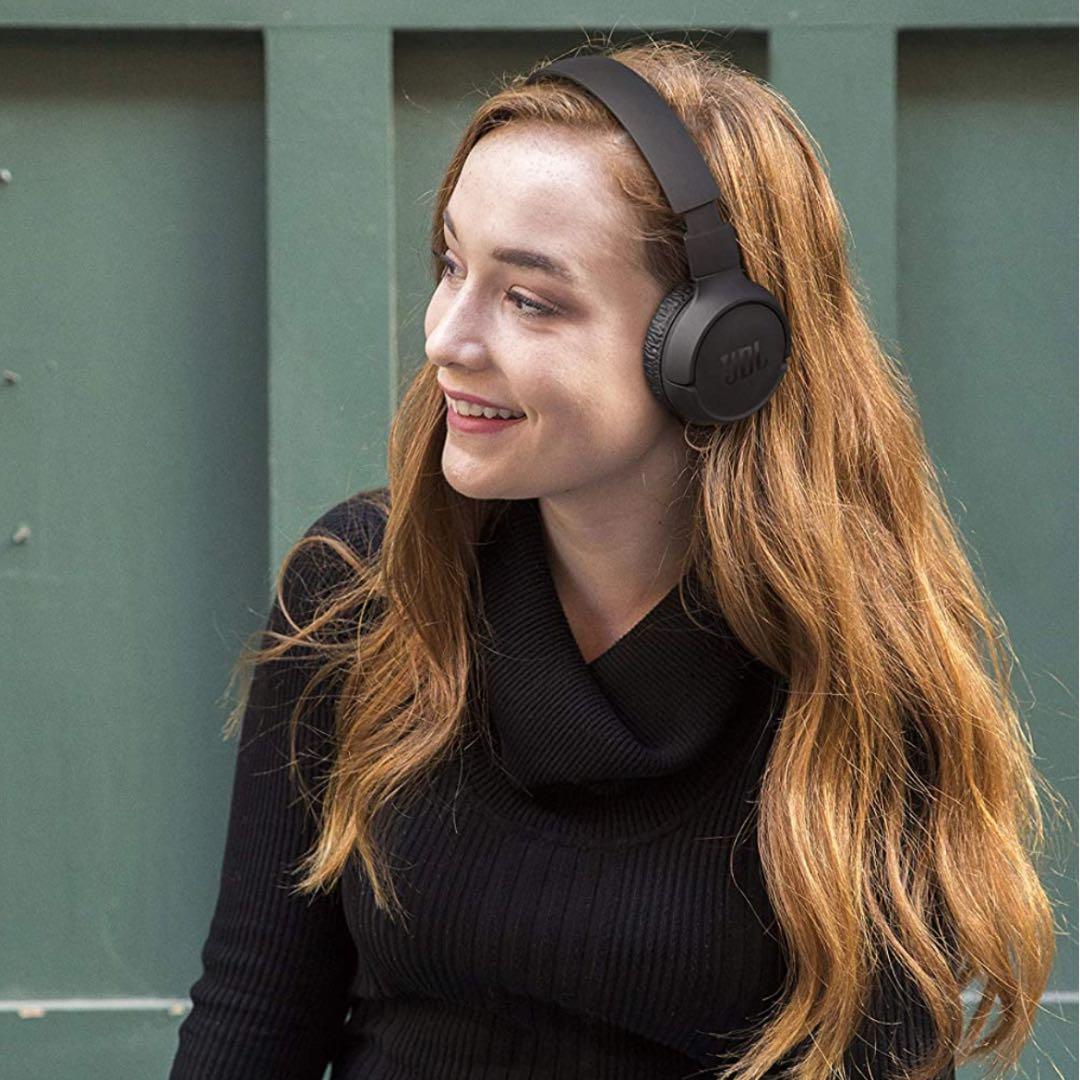 JBL TUNE 510BT Bluetoothヘッドホン密閉型/最大約40時間