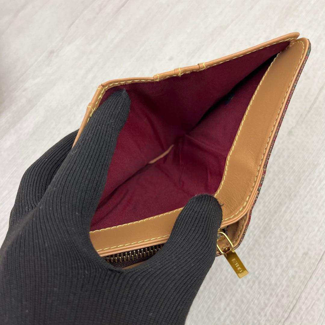 美品✨ ETRO エトロ 折り財布 ペイズリー ペガソ PVC レザー