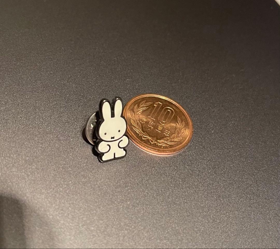 【激レア】全裸ミッフィー ピンバッジ　大阪関西万博EXPO2025