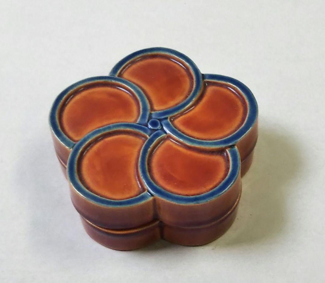 茶道具 香合 赤茶交趾 梅型 中村翠嵐 新品 交趾焼