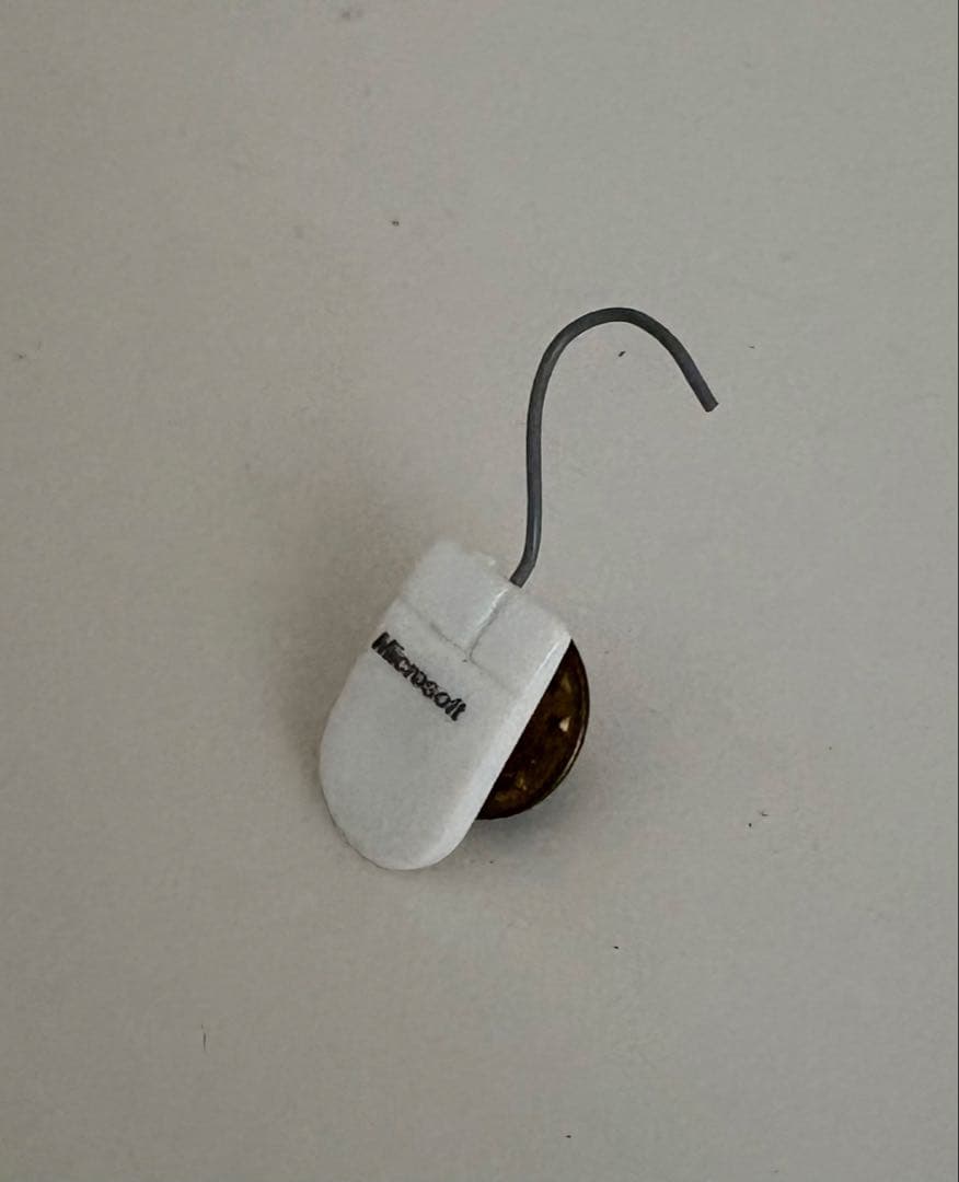【希少品】Microsoft コンピューターマウス ピンバッジ
