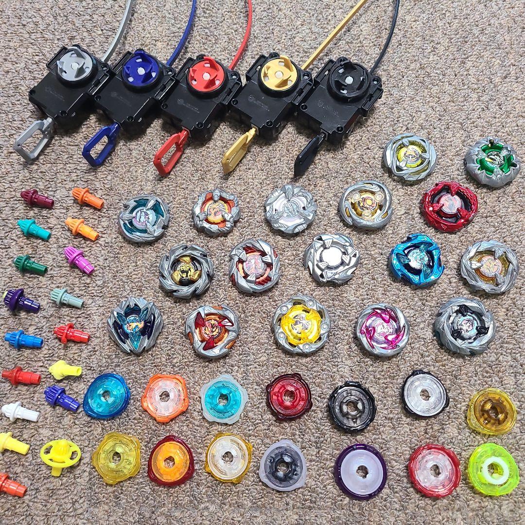 8*番様 【ベイブレードBAYBRADE X 】ブレード・ビット各１７個・ラチェ