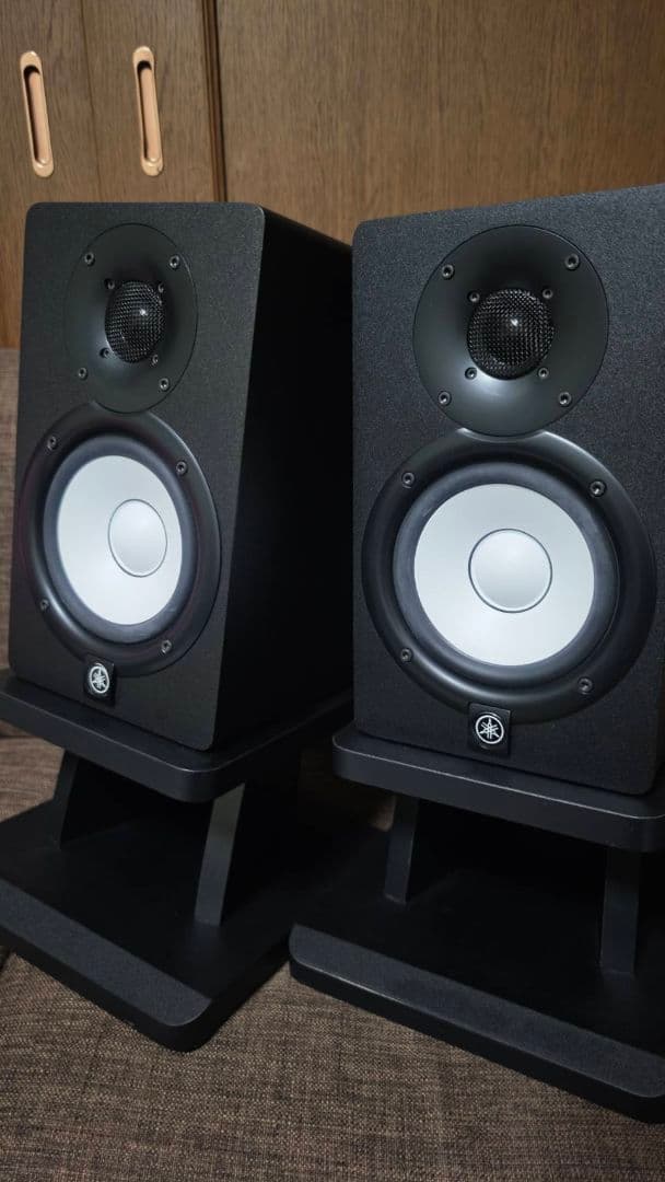 YAMAHA HS5 スタジオモニターペア＋スタンド＋スピーカーケーブル2本