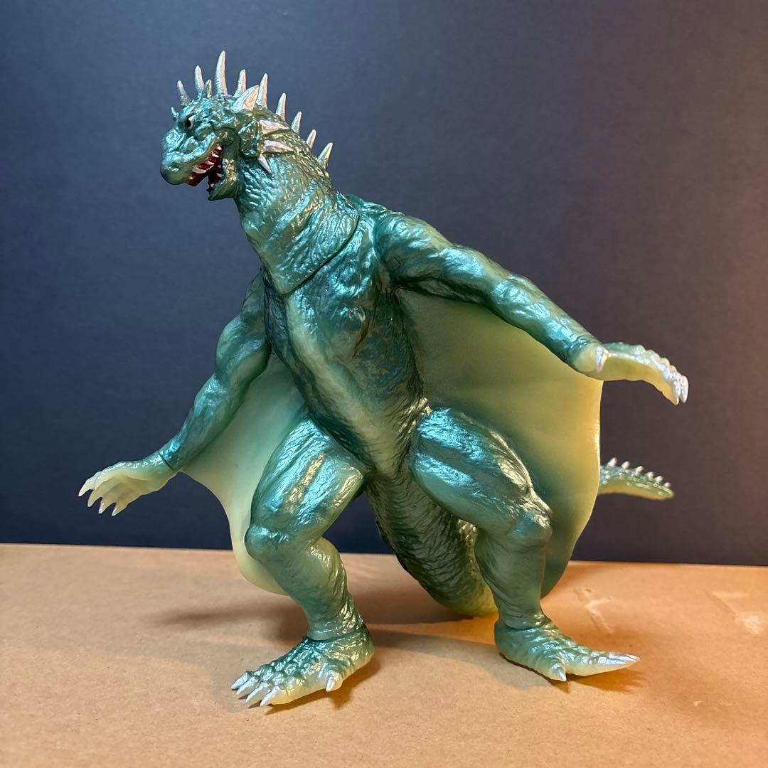 CCP 大怪獣バラン 婆羅陀魏山神 蓄光 グリーンメタver .