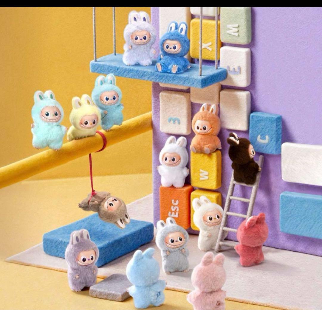 THE MONSTERS PIN FOR LOVE シリーズぬいぐるみペンダント