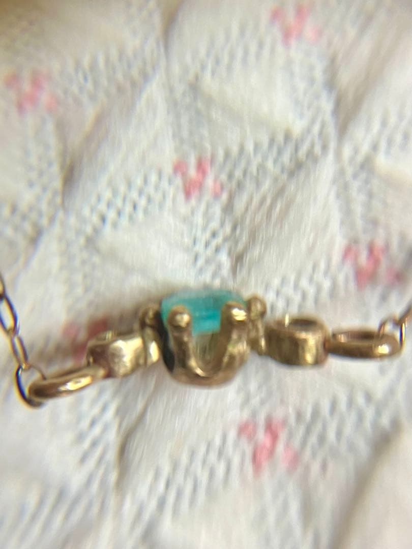 K10YG＊とてもかわいいパライバトルマリン＆ダイヤの両吊りネックレスです