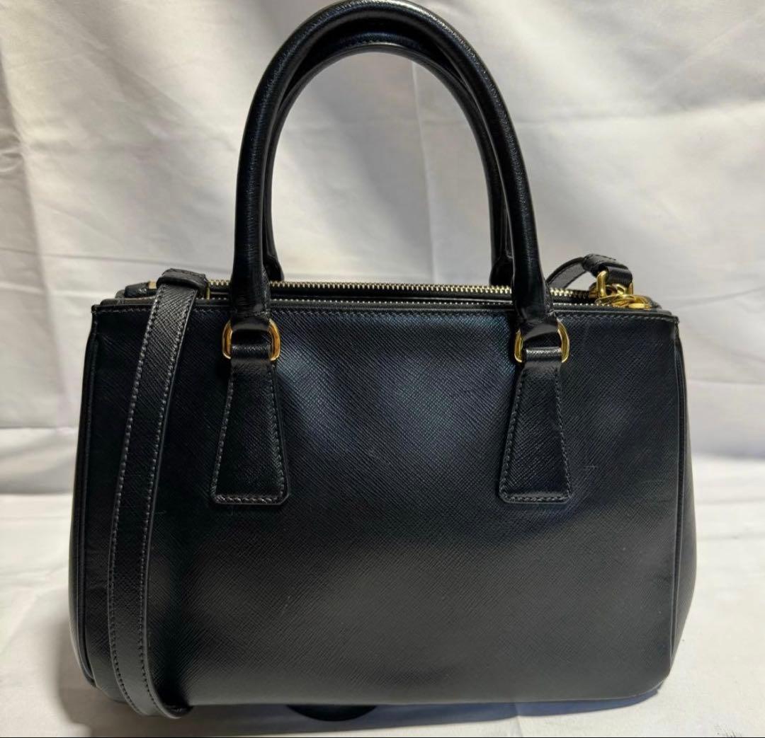 PRADA ガレリア スモール