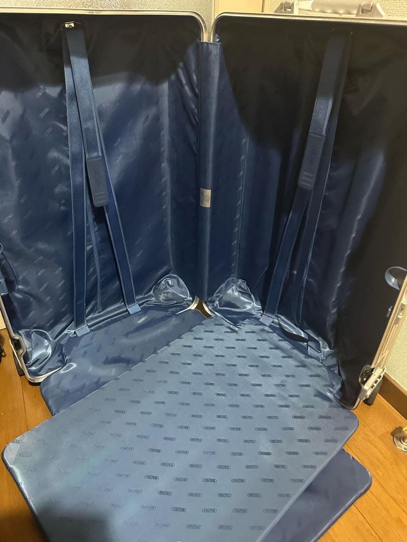 RIMOWAリモワ トパーズ 電子タグ 82L 4輪 (24時間セール！)