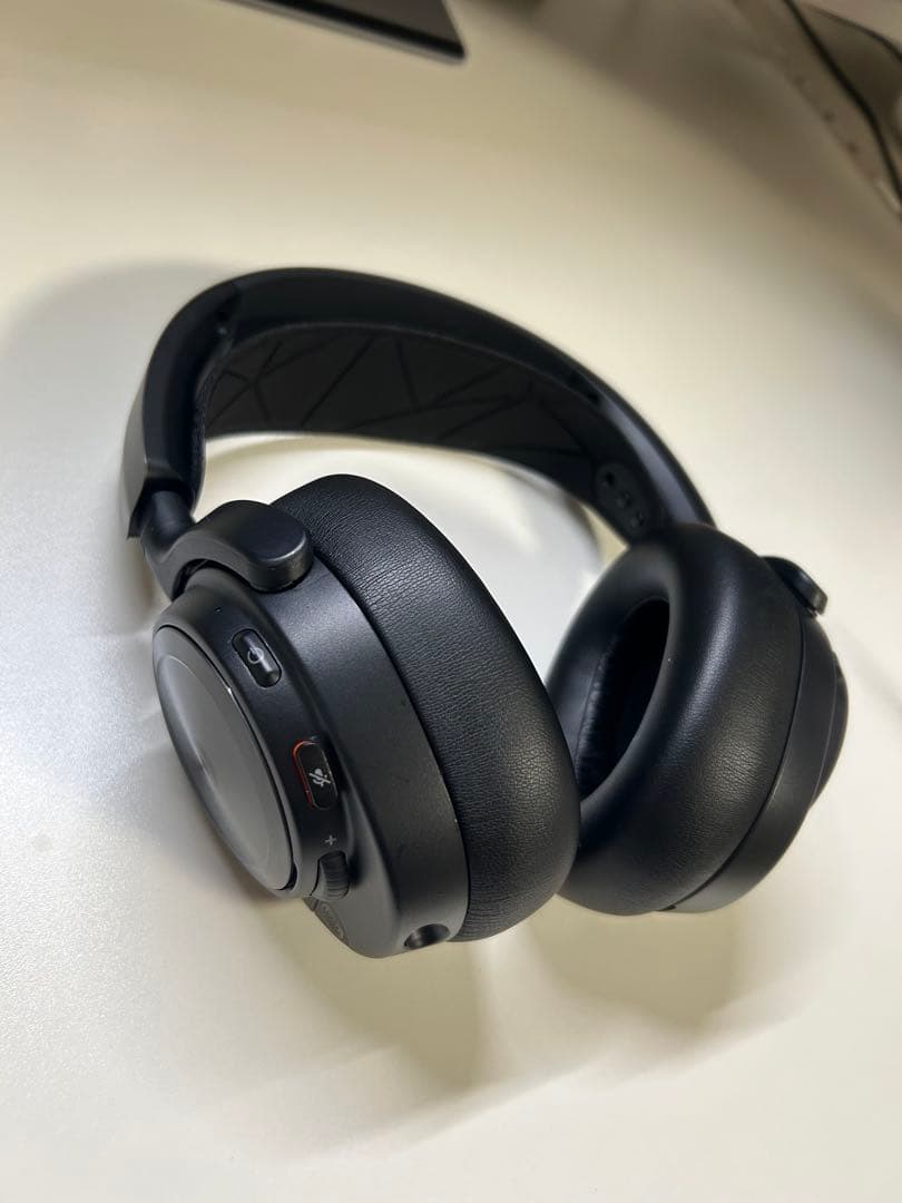 ヘッドホン SteelSeries Arctis Nova Pro Wireless