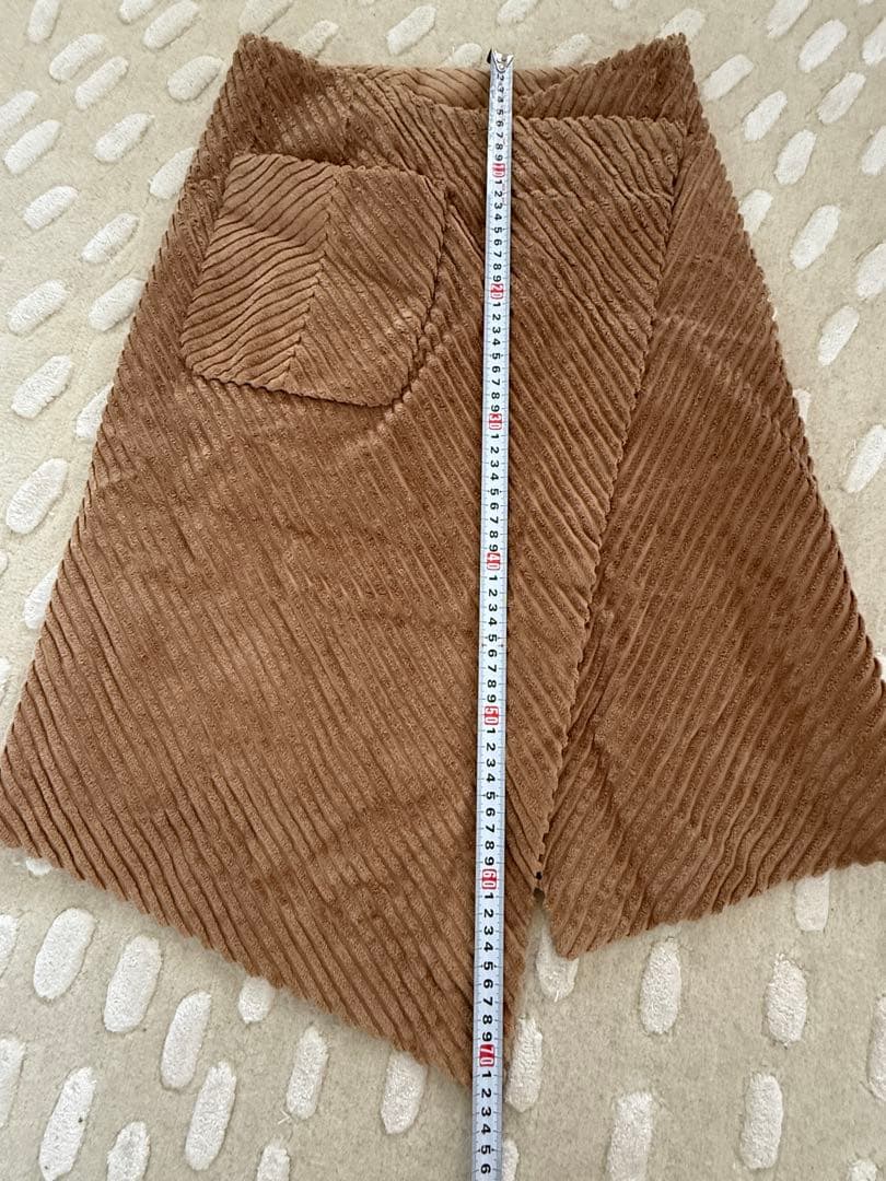 マルジェラ　アシメトリーラップスカート