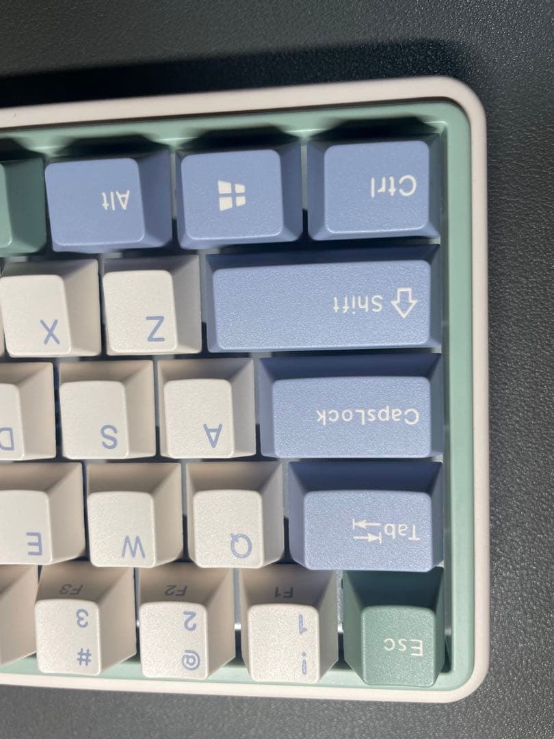 Varmilo minilo 青軸　Eucalyptus US配列