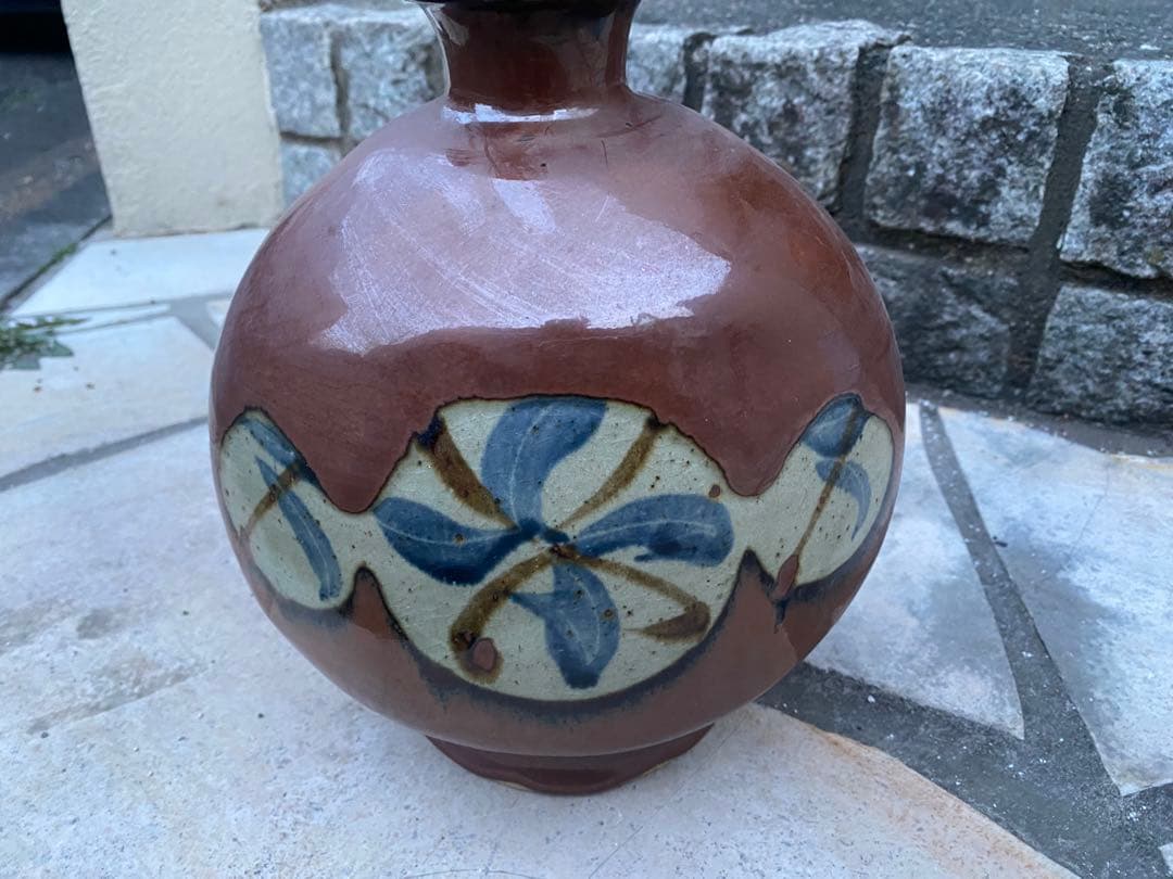 【花瓶】　手描き 花模様が素敵