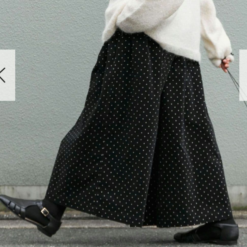 かぐれ　ドットコーデュロイワイドパンツ