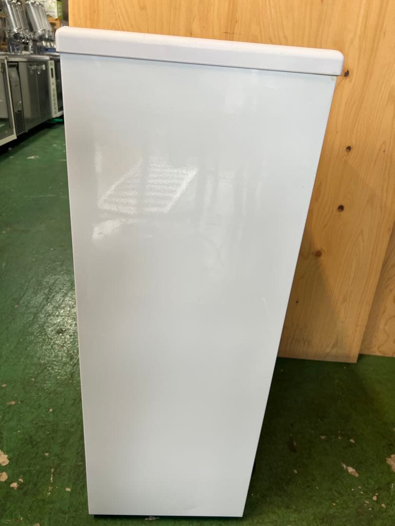 2020年 アレジアノンフロン冷凍庫 41L