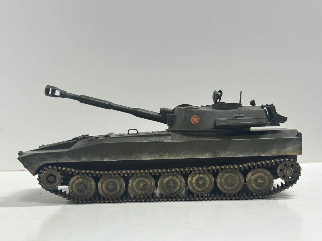 スキフ 1/35 2S1 グヴォズジーカ　完成品　自走砲　戦車　模型　ベトナム