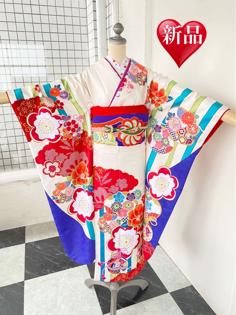 全て揃う振袖セット、白地、成人式振袖フルセット白　白振袖