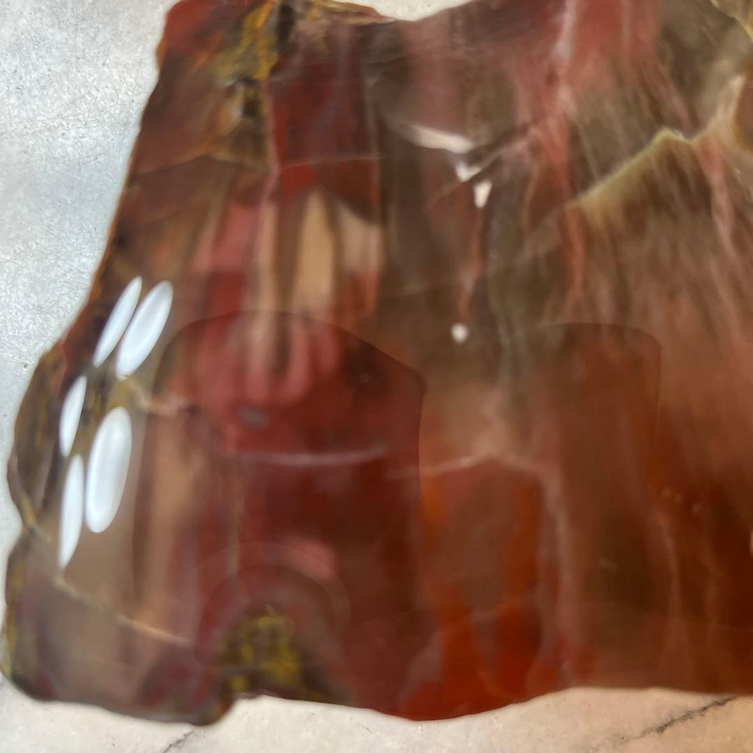 ⚠️注意‼️発送が特定月末の限定品 　赤は魔を払う縁起の良い石　おすすめの古い原石