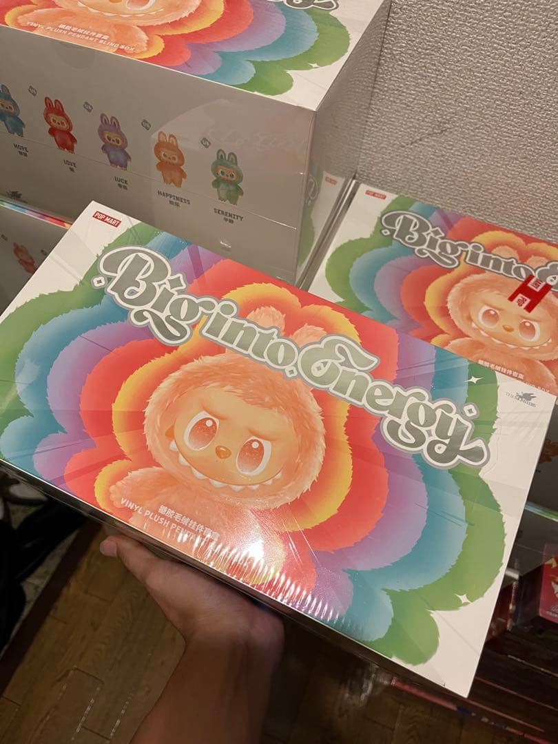 ラブブ Big into Energy ぬいぐるみペンダント アソートボックス