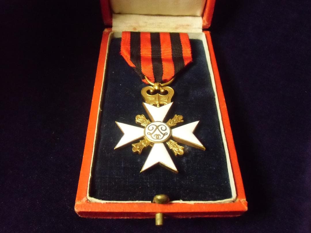 ＢＥベルギー軍＊軍及び市民有功十字勲章１級（実物）