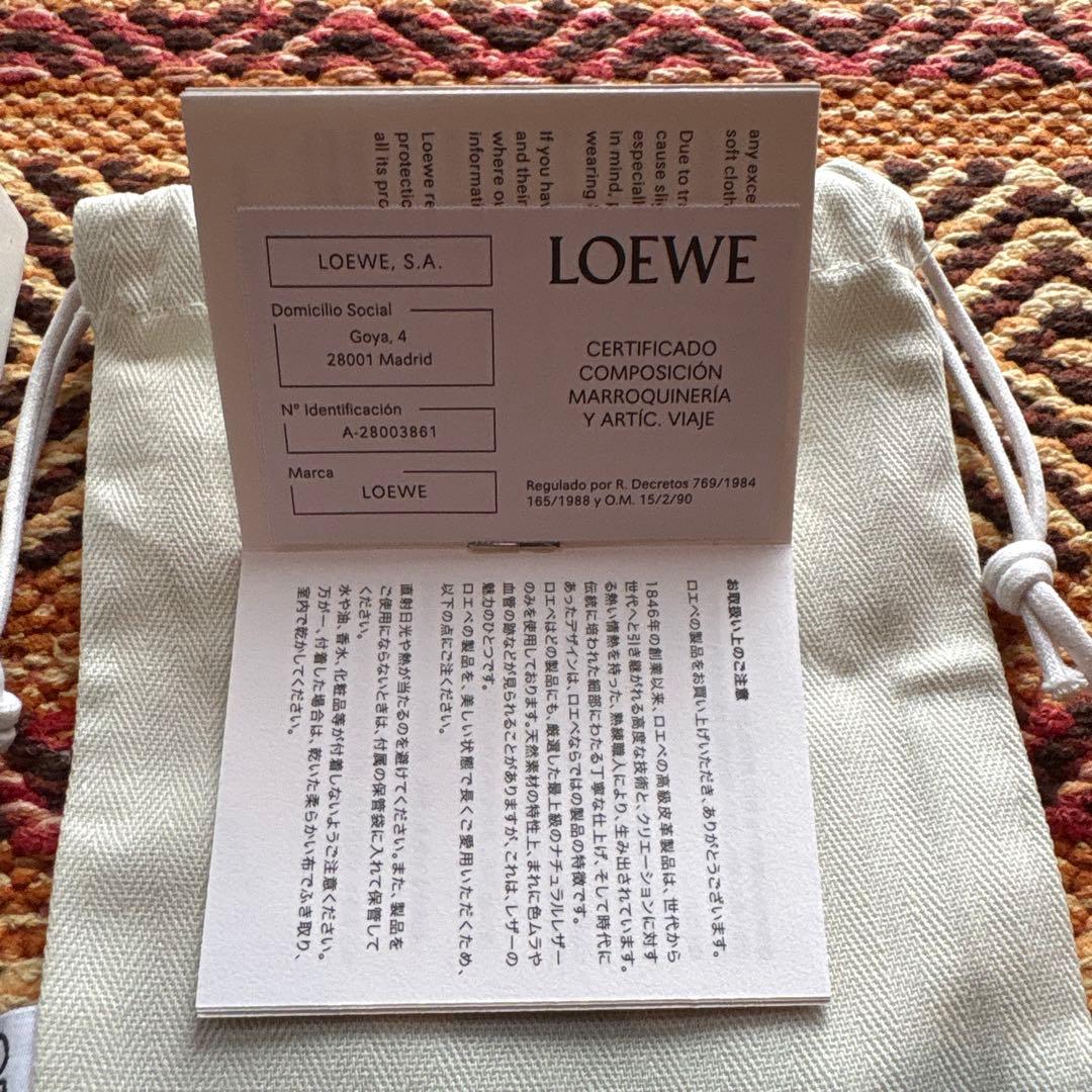 【美品】LOEWE ブラック 三つ折り財布 スモール バーティカル ウォレット