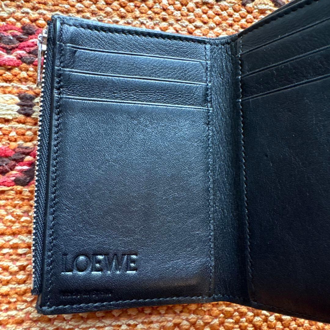 【美品】LOEWE ブラック 三つ折り財布 スモール バーティカル ウォレット