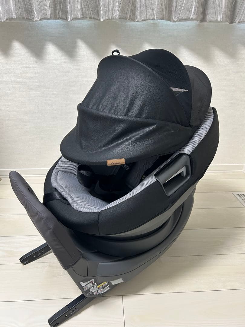 【combi】the S チャイルドシート ISOFIX対応