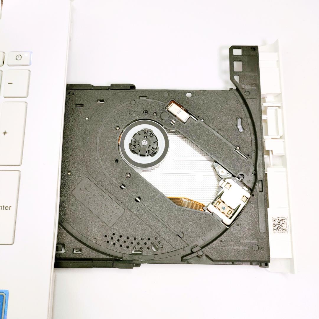 第8世代✨️NEC/SSD/Windows11/カメラ付きノートパソコン/DVD