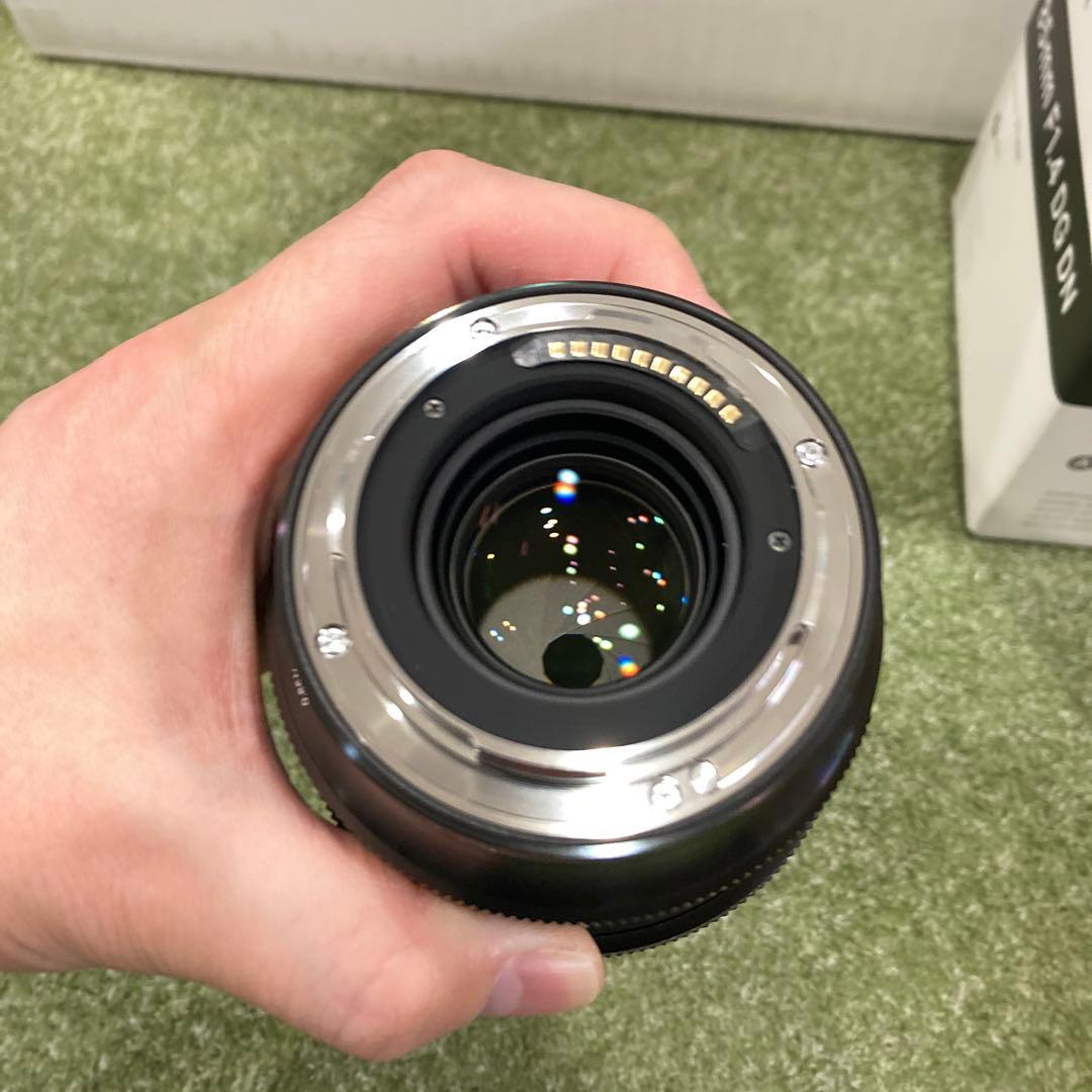 SIGMA 85mm F1.4 DG DN レンズ 本体　Lマウント