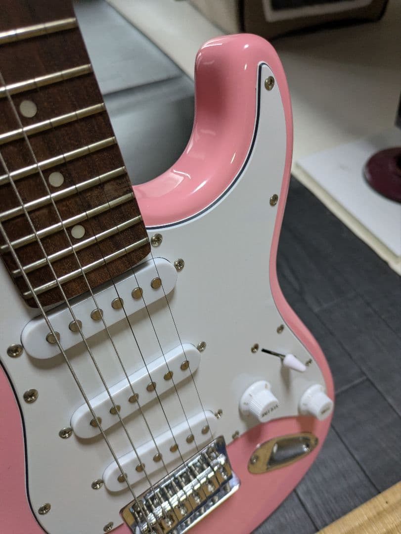 プレイテック　ピンク エレキギター ストラト　ジュニアサイズ　ST025
