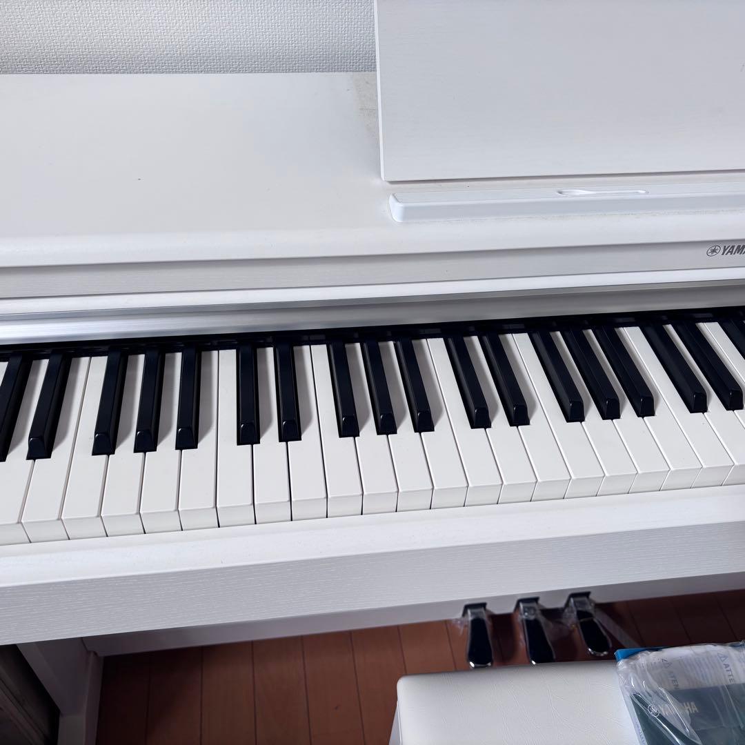 ヤマハ電子ピアノ★ARIUS YDP164WH 19年製