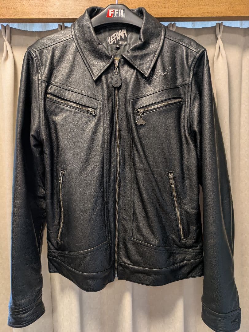 k*u様 LEFLAH レザージャケット ライダース 牛革 ロゴ刺繍 ブラック