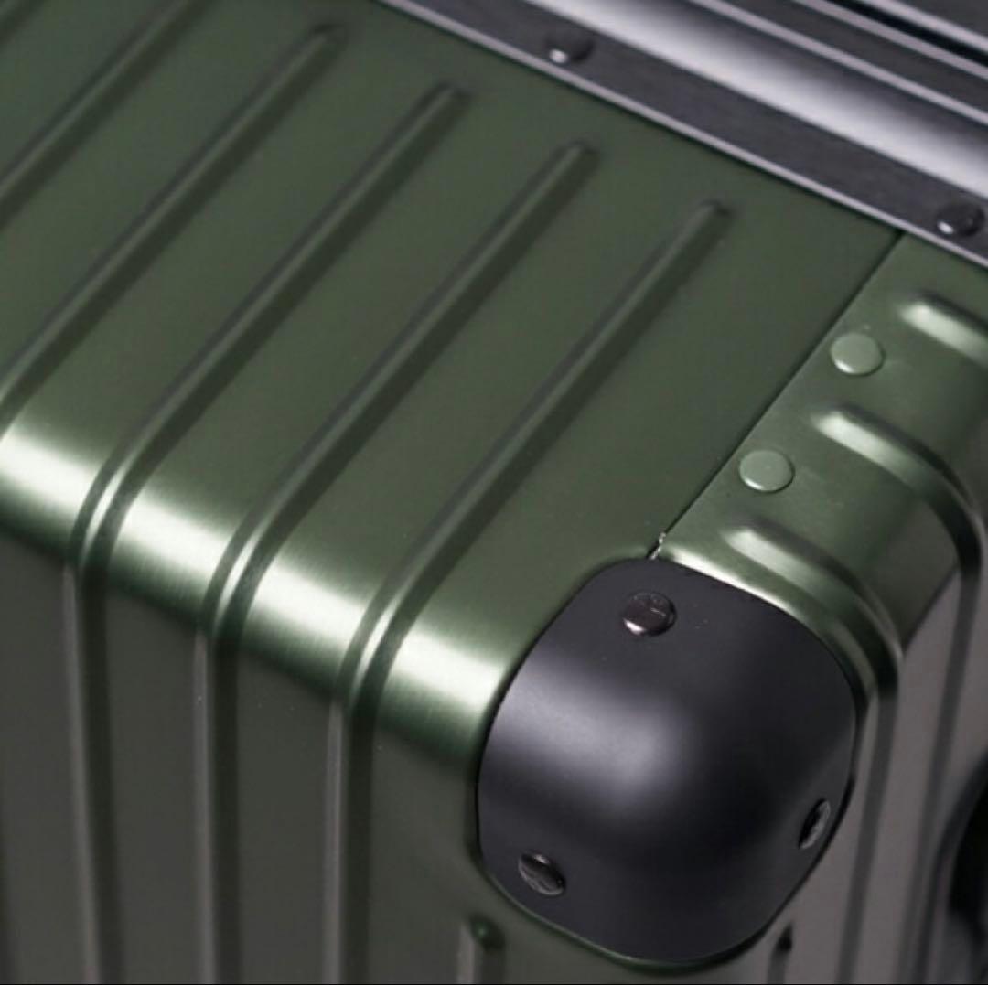 イノベーター スーツケース INV7811 OLIVE 96L アルミボディ