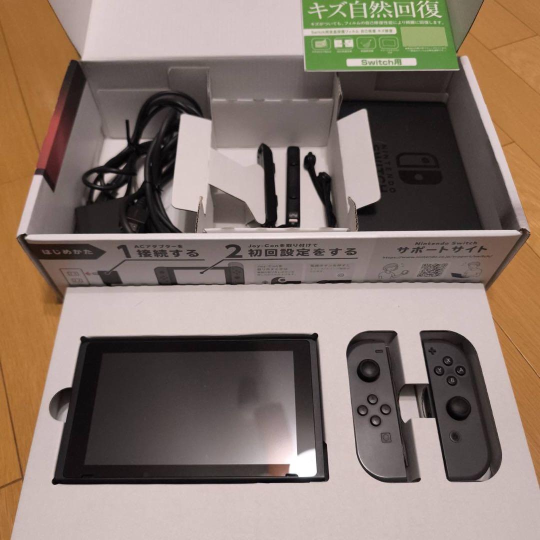 あ*や様 任天堂Switch本体