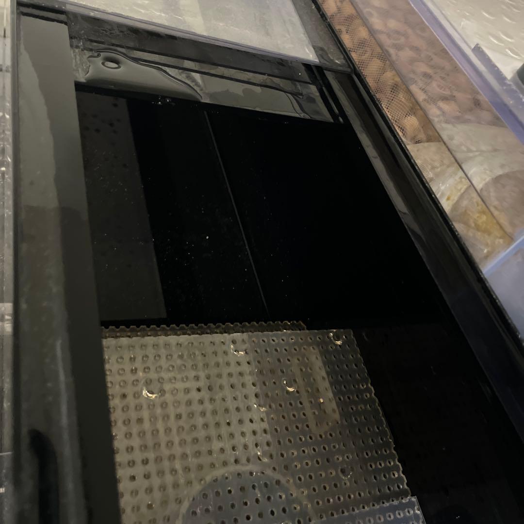 引き取り限定！アクリル水槽、背面、底面白1800✖︎600✖︎600上部濾過セット